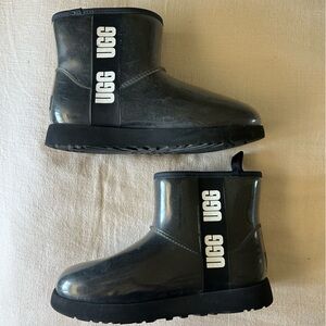 UGG, waterproof, black, women’s 9